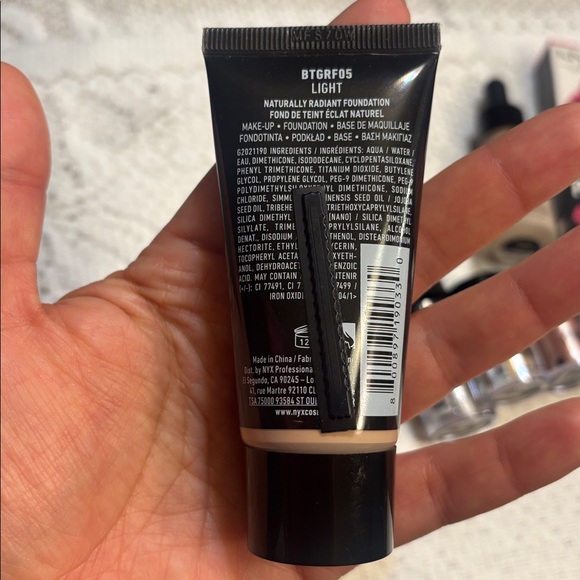 NYX makeup bundle / lot of 7 products - Picture 3 of 15